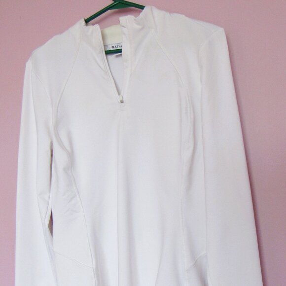 Athleta Women Sweater, White,Activewear,  sz.M, zip closure - Picture 1 of 8